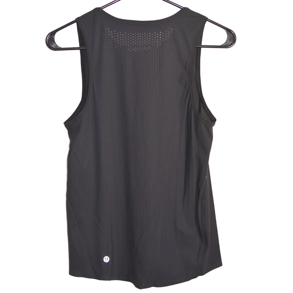 Black lightweight lululemon tank top